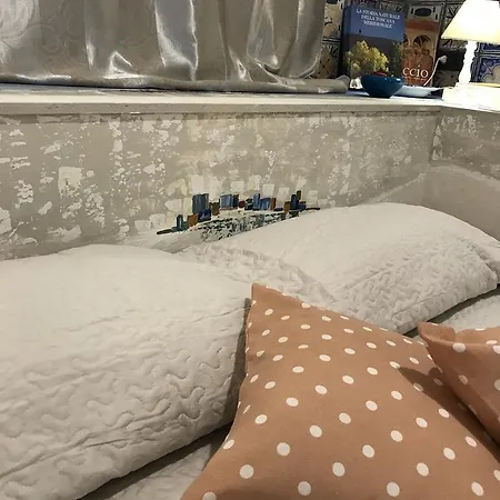 La Mansardina Bed & Breakfast *